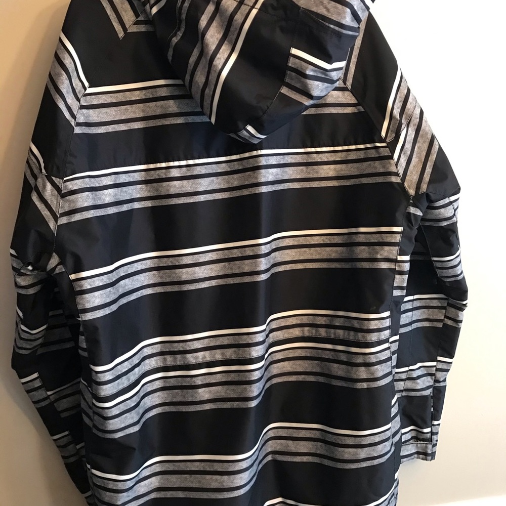 DC Snowboard Jacket - Picture 2 of 4